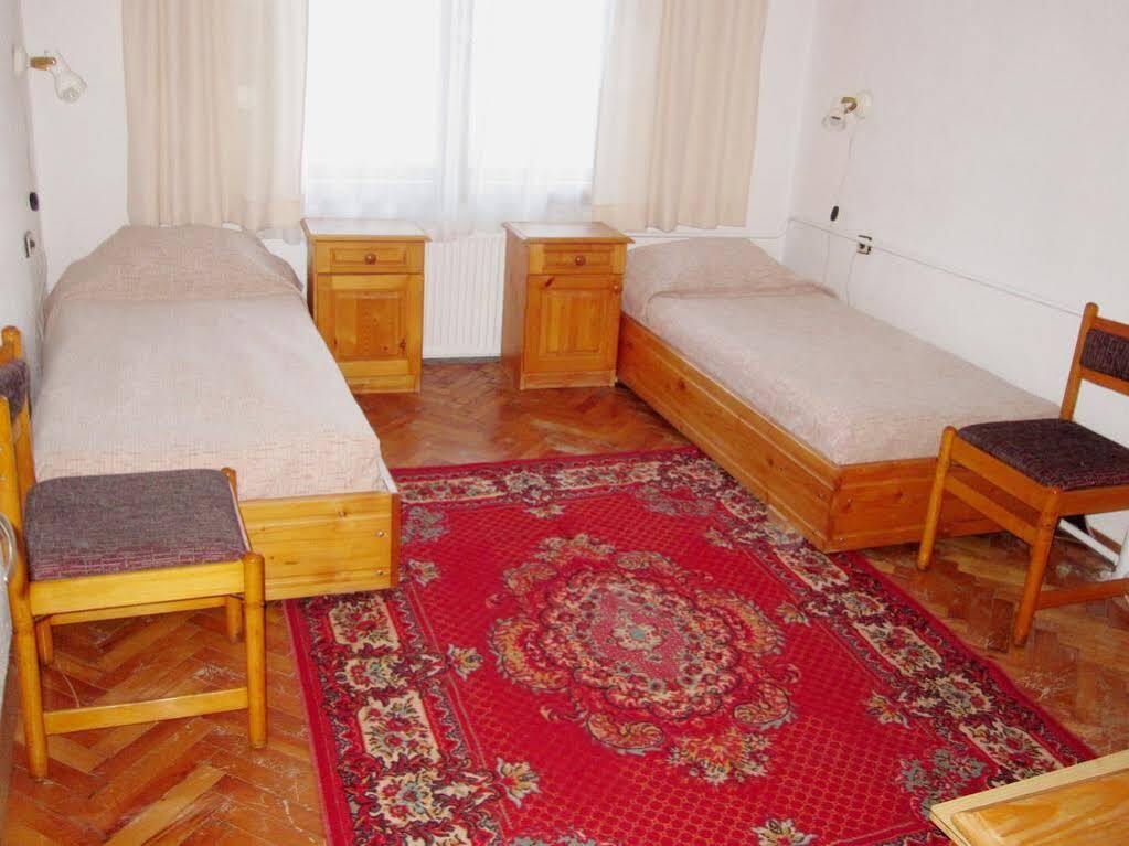 Guest Rooms Metaksinovi Chepelare Esterno foto