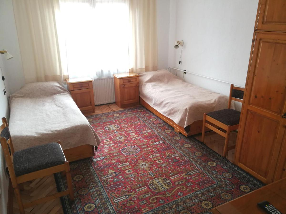 Guest Rooms Metaksinovi Chepelare Esterno foto